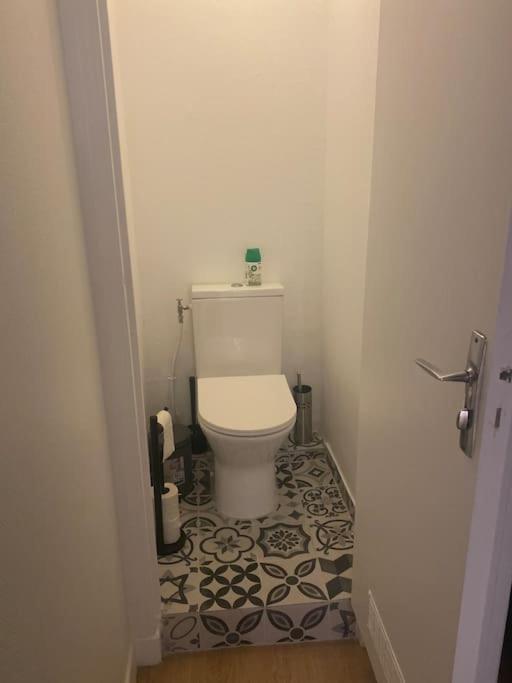 Appartement Gaite 4 Personnes à Paris Extérieur photo